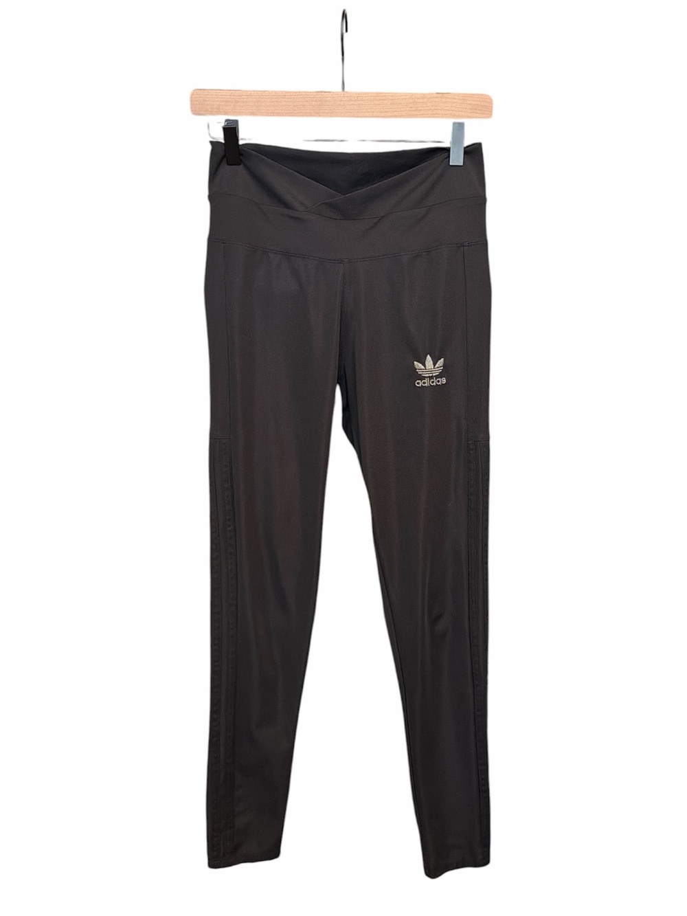 Adidas black leggings medium logo Athleisure crossover v front‎ workout gym yoga